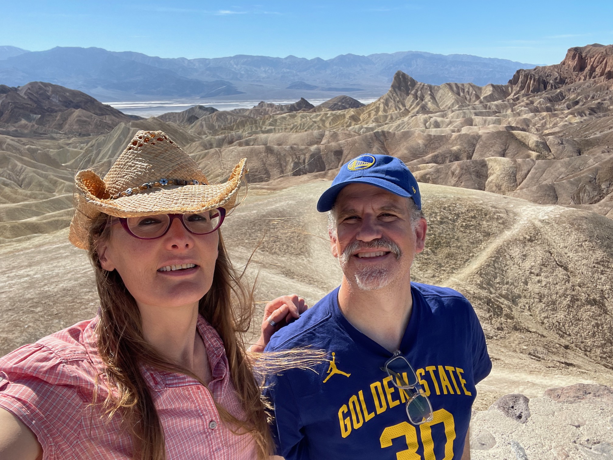tracey & hunter in death valley